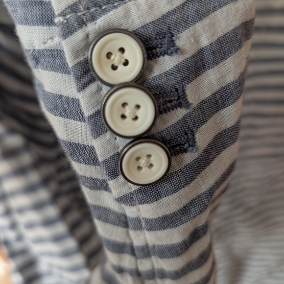 GAP Women's Blazer in Gray and White Stripes - Picture 6 of 7